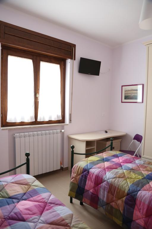 B&B Il Tiglio Падула Номер фото