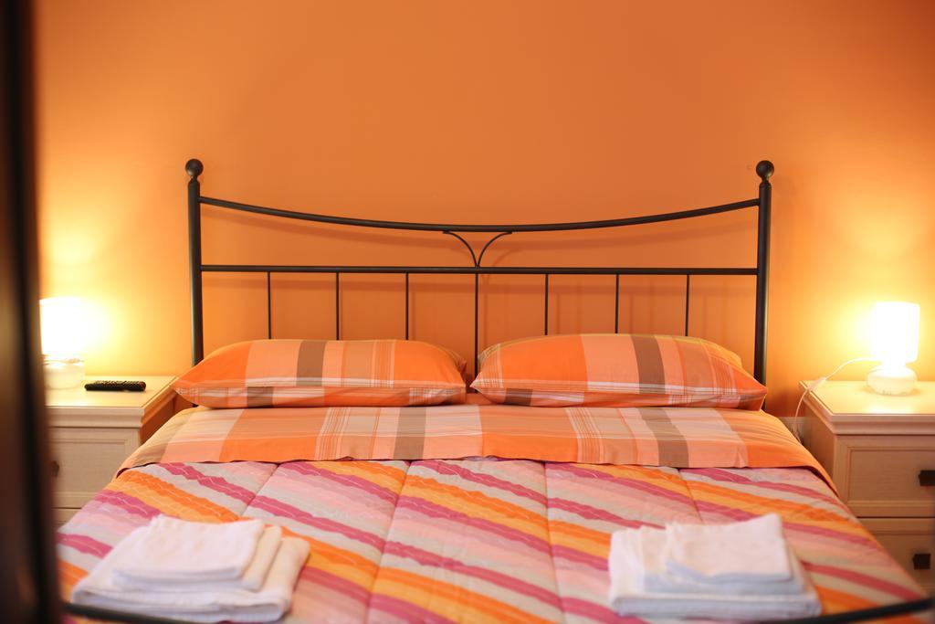 B&B Il Tiglio Падула Номер фото