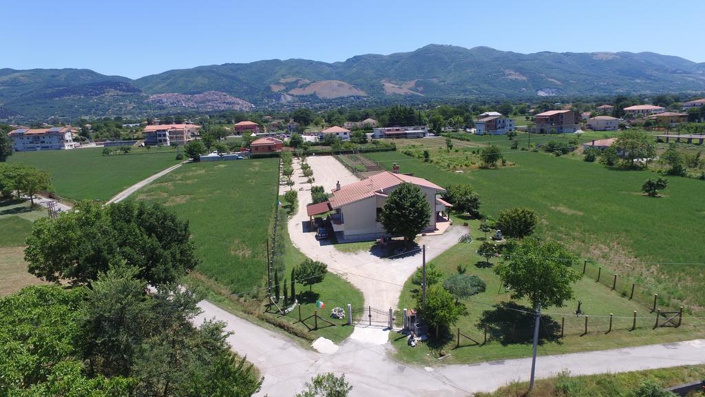 B&B Il Tiglio Падула Экстерьер фото
